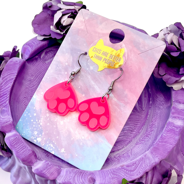 Love Paw Earrings - Image 3